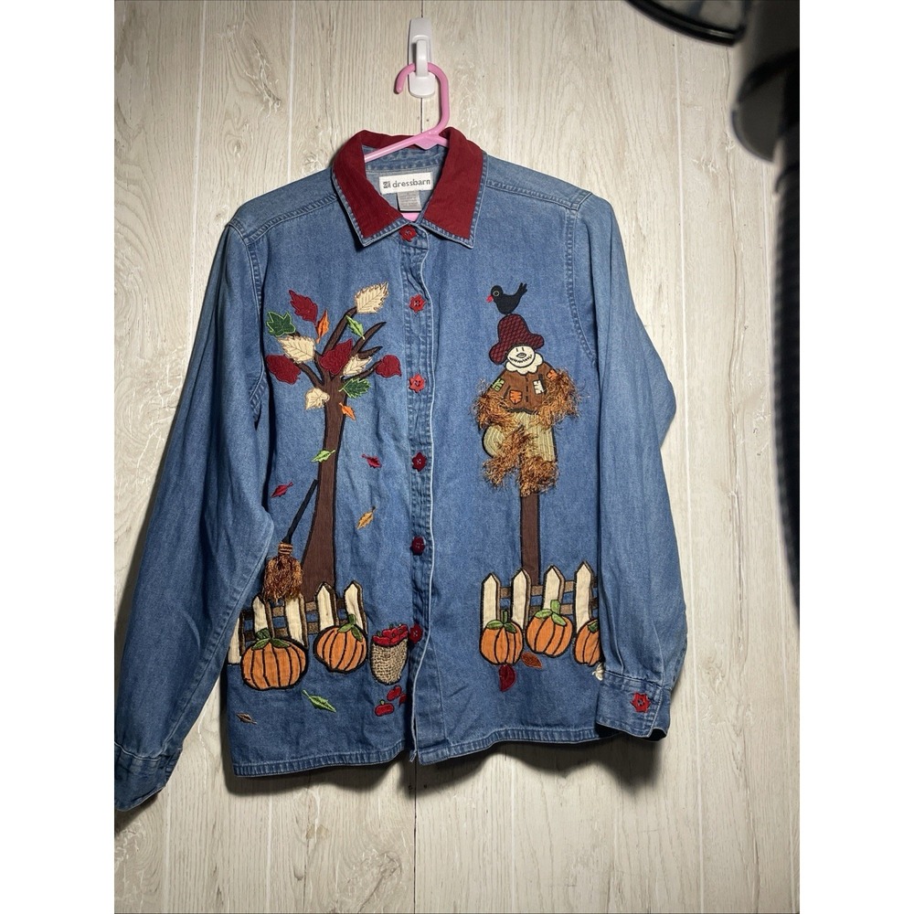 Dressbarn Brand Denim Fall Scarecrow And Pumpkins Design Shirt Small